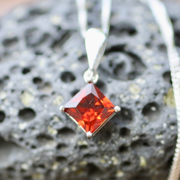 Handcrafted Princess Cut Garnet Pendant Sterling Silver 925 , January birthstone - Picture 1 of 6